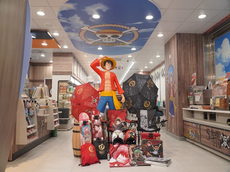 7-11「航海王 1000 集紀念集點送」！超商首推「魯夫、喬巴滑板」還有露營用品、公仔模型預購！