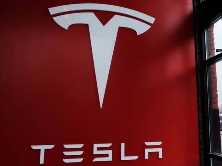 特斯拉因高中生開 Model S 電動車喪命,有 1% 過失需賠 3 億台幣!