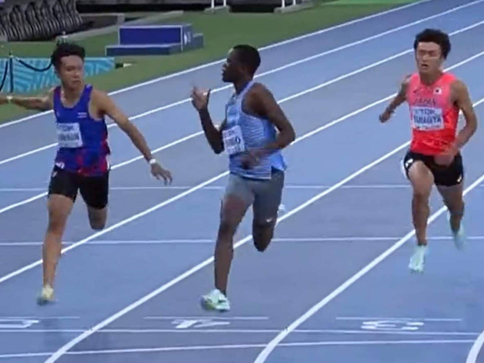 怪物短跑新星 Letsile Tebogo 於 100 公尺跑出 9.91 秒創紀錄，向對手「搖手指」則引發爭議！