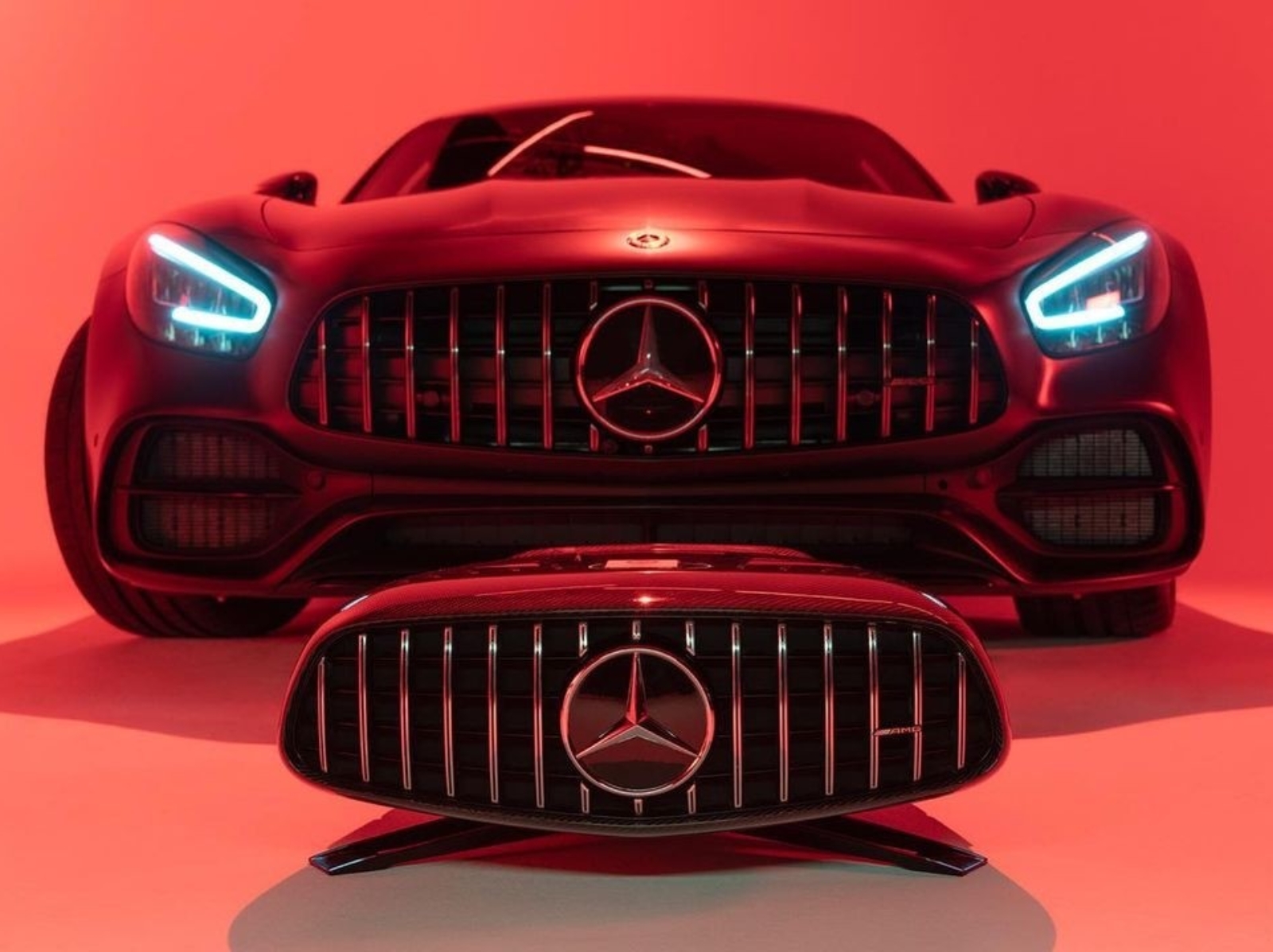 Mercedes-AMG 攜手 IXOOST 推出「AMG GT 聯名音響」，不用百萬元就能輕鬆入主賓士！