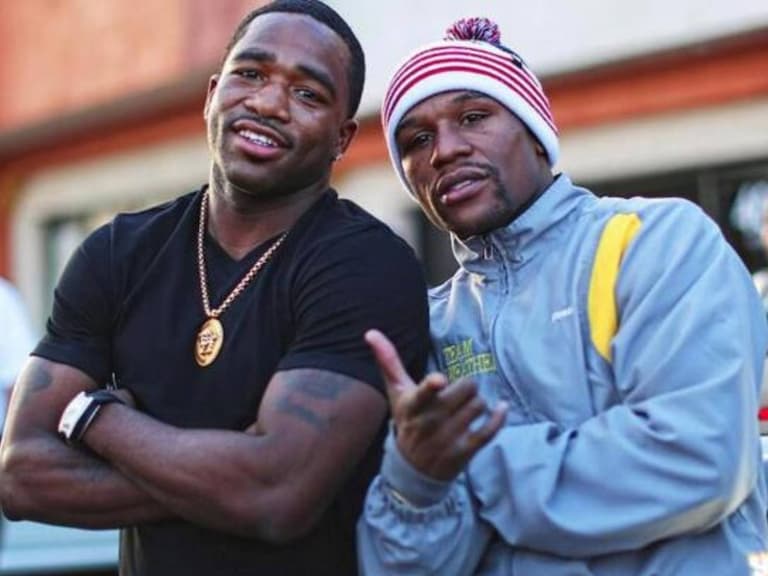 前拳王 Adrien Broner 要跟老師「炫富拳王」梅威瑟打一場,「徒弟大戰師傅」計畫各賺 30 億!