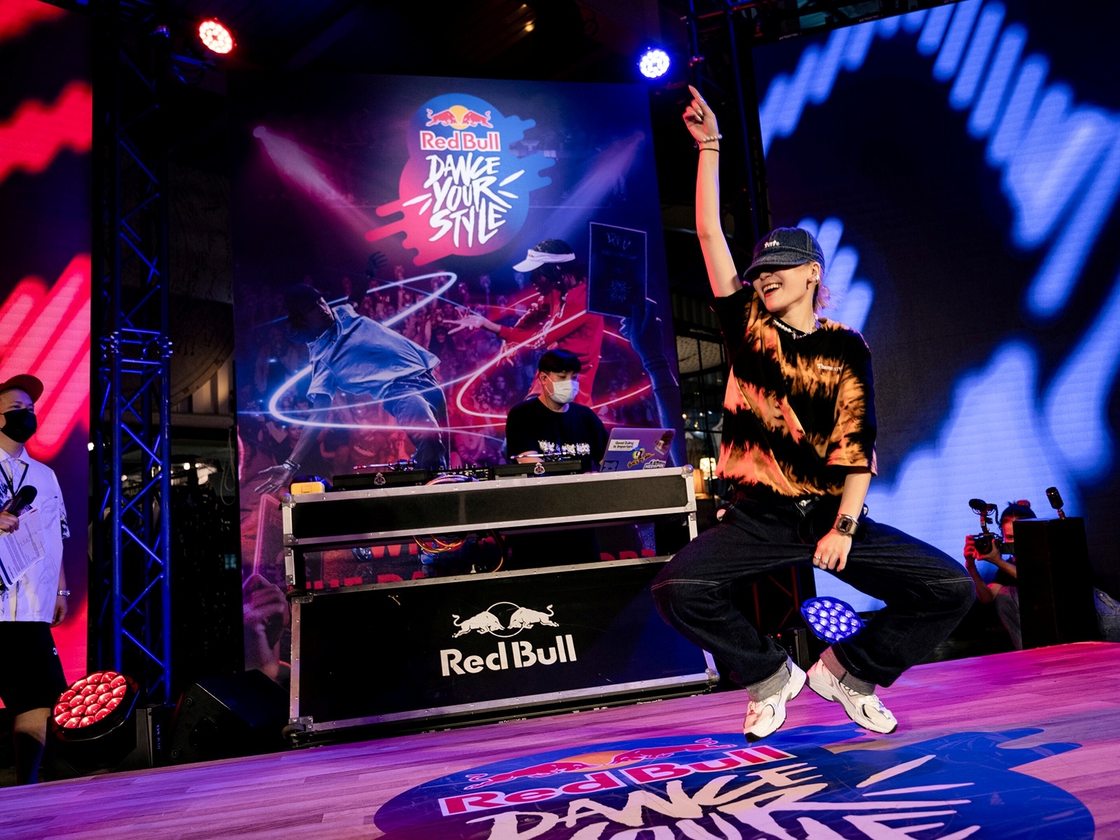 Red Bull Dance Your Style 今起開放觀眾索票當評審，無差別街舞擂台將於「這天」信義香堤登場