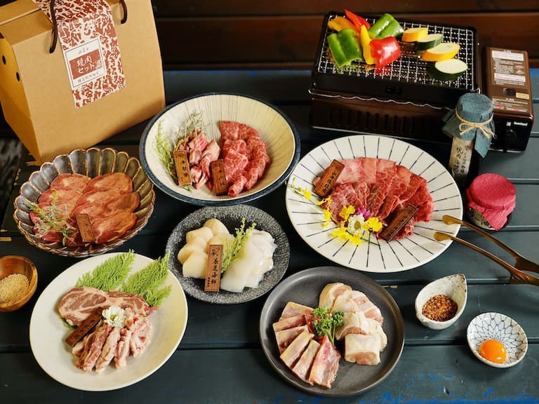 2022 中秋烤肉必備 7 大燒肉外帶組合推薦，日本 A5 和牛、西班牙伊比利豬在家爽吃！
