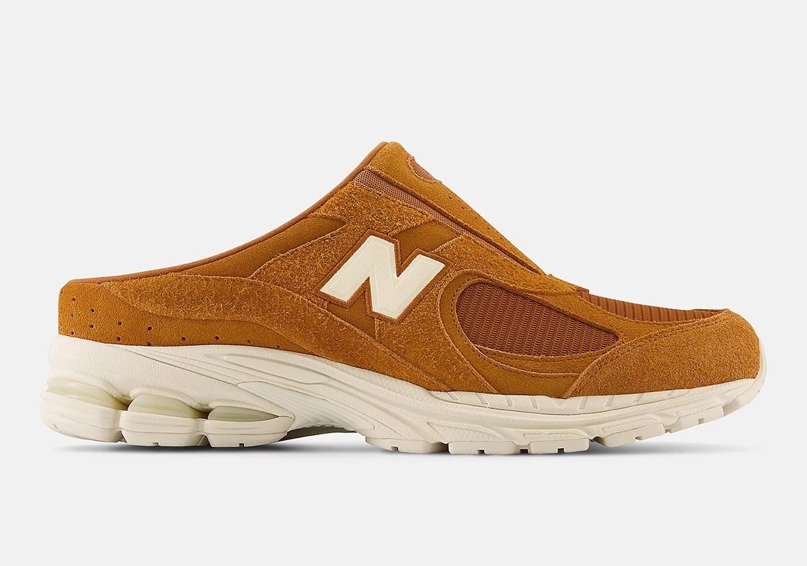 New Balance 2002R Mule