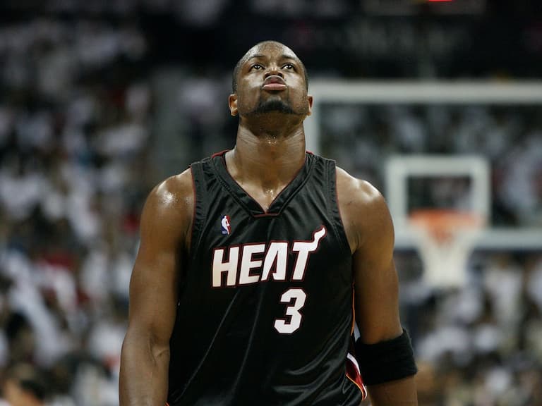 NBA/熱火名將 Wade 坦言當老闆才知道「虧超大」,直言:「當年放棄 6 億台幣!」
