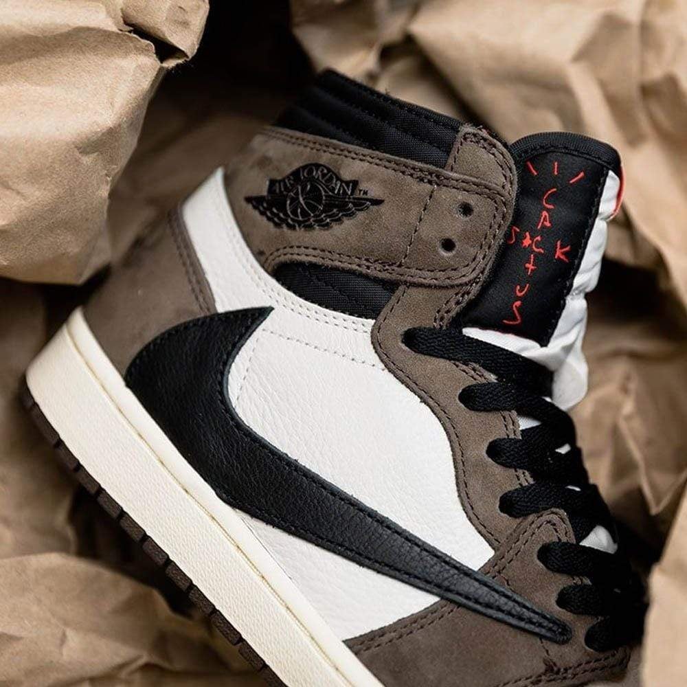 Travis Scott  Air Jordan 1