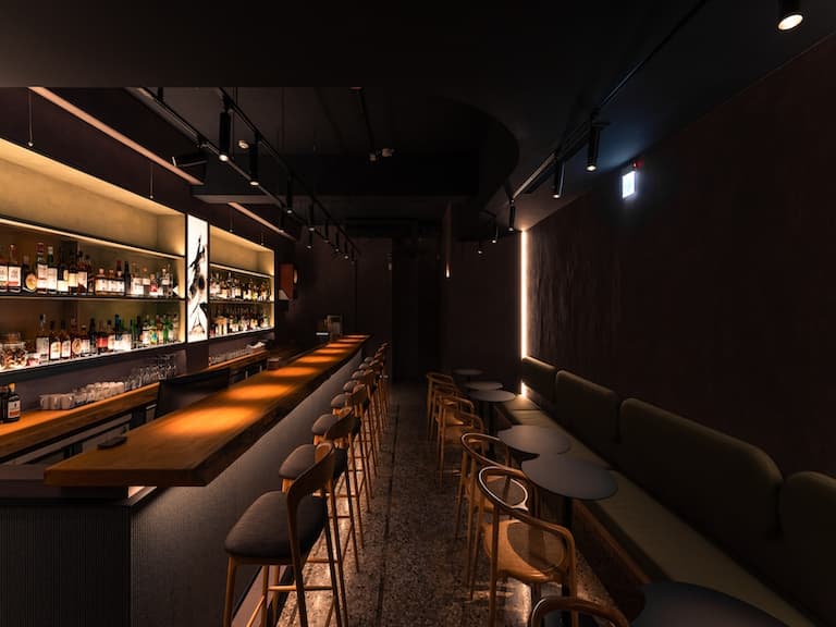 【酒保帶路】以設計為本的低調質感酒吧「BAR PINE 松」，香菜、苦瓜、油蔥酥通通變調酒！