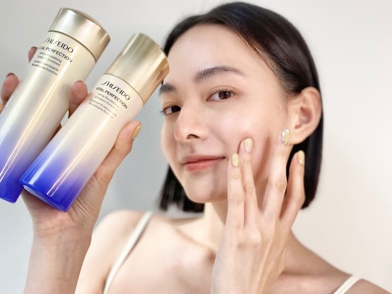 【美妝小燒貨】2023 抗老保養品 10 款推薦：蘭蔻一瓶抵四瓶、Dior 迪奧直攻 6 重功效！