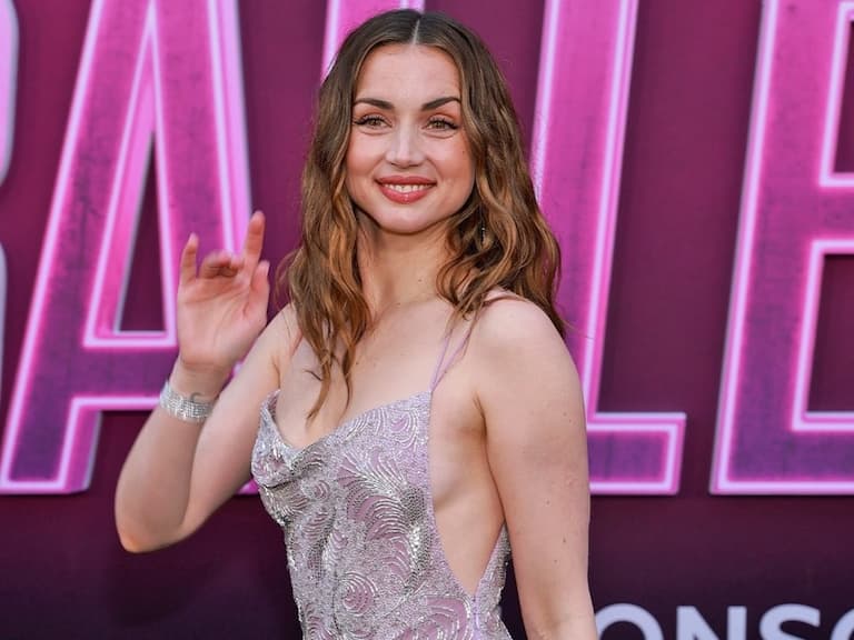 《捍衛任務:復仇芭蕾》安娜德哈瑪斯 Ana de Armas 的 5 件事:初全裸獻給基努李維、寡姊夢露合體的性感炸彈!