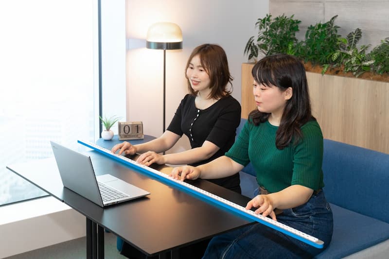 日本 Google 推出 160 公分「超長鍵盤」引熱議！