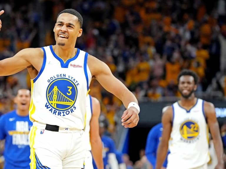 NBA／勇士球星 Poole 大秀「背後換手拋投」戲耍湖人禁區防線，讓 KD 也讚嘆不已