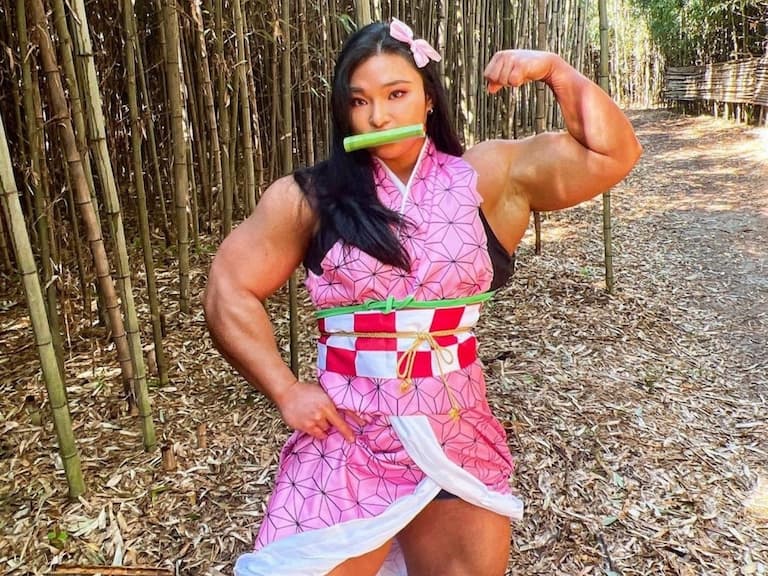 南韓健美女網紅姜恩熙 Cosplay《鬼滅之刃》禰豆子，超兇猛肌肉連鬼王都會怕！