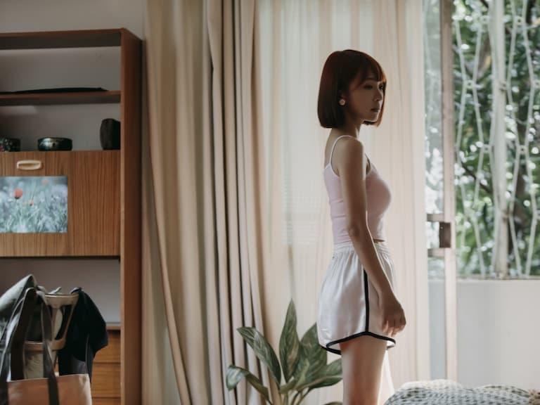 小隻女也能耍辣！解析155cm女神溫妮穿搭技巧