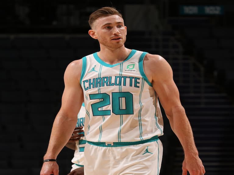 NBA／星海哥 Gordon Hayward 想去湖人？偷按讚「自己交易 Westbrook」貼文被網友抓包！