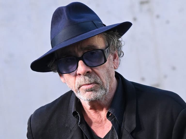 提姆波頓 Tim Burton 對迪士尼喊話「徹底心死」，並認為漫威 MCU「一成不變」！