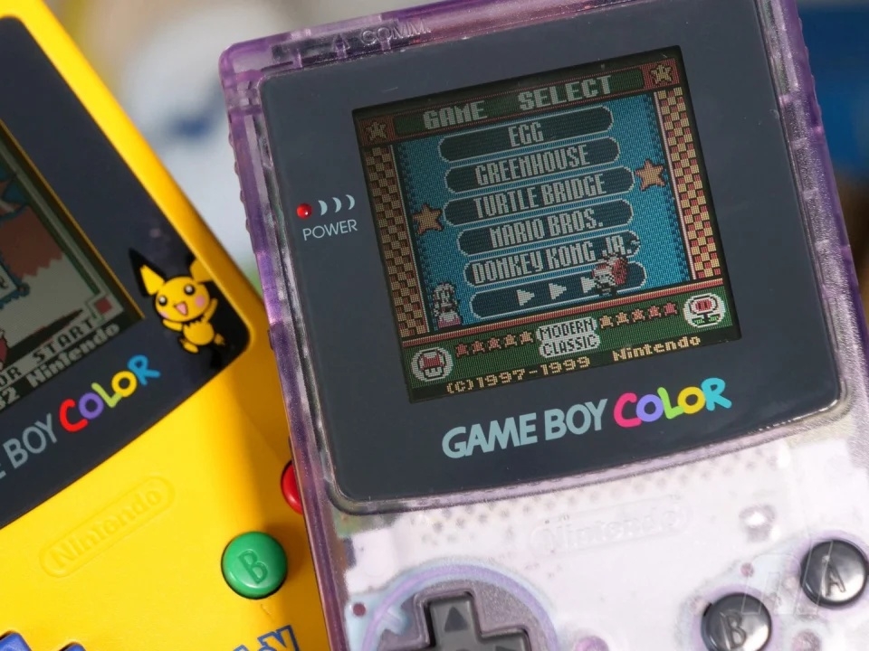 Game Boy 被誤認為「盜版 Nintendo Switch」，這就是時代的眼淚...
