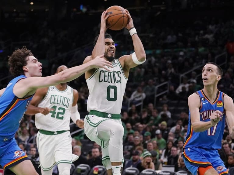 NBA／Jayson Tatum 只是「拍手」就被吹技術犯規，KD 看不下去：史上最糟糕的判決！