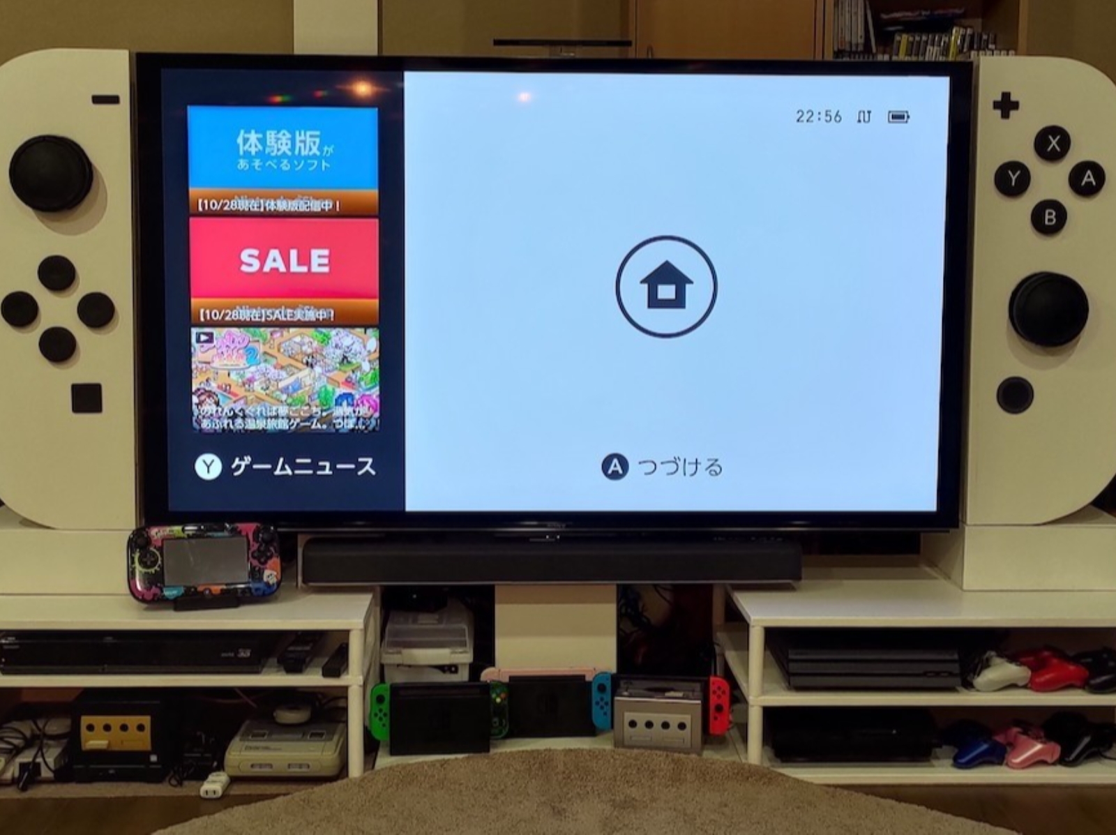 日本網友將電視改造成「超巨大 Nintendo Switch OLED 主機」，手把打開還有收納功能！