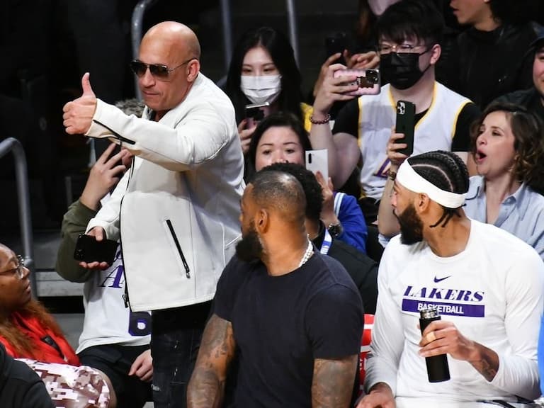 NBA/湖人 LeBron James 與「唐老大」Vin Diesel 熱烈互動,還要求對方「飛車飆進主場」!