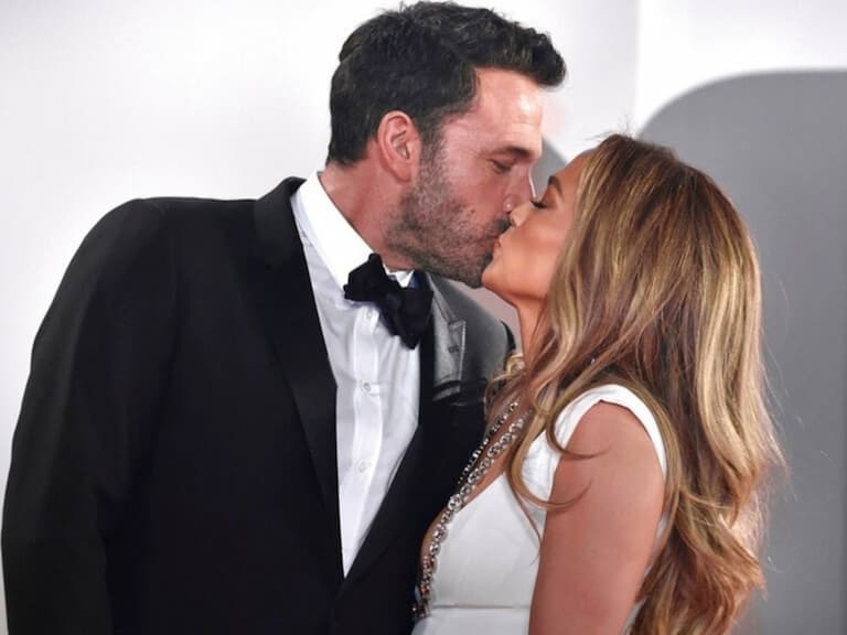 班艾佛列克 Ben Affleck 說服珍妮佛羅培茲不要變瘦，會把他最愛的翹臀瘦縮水！