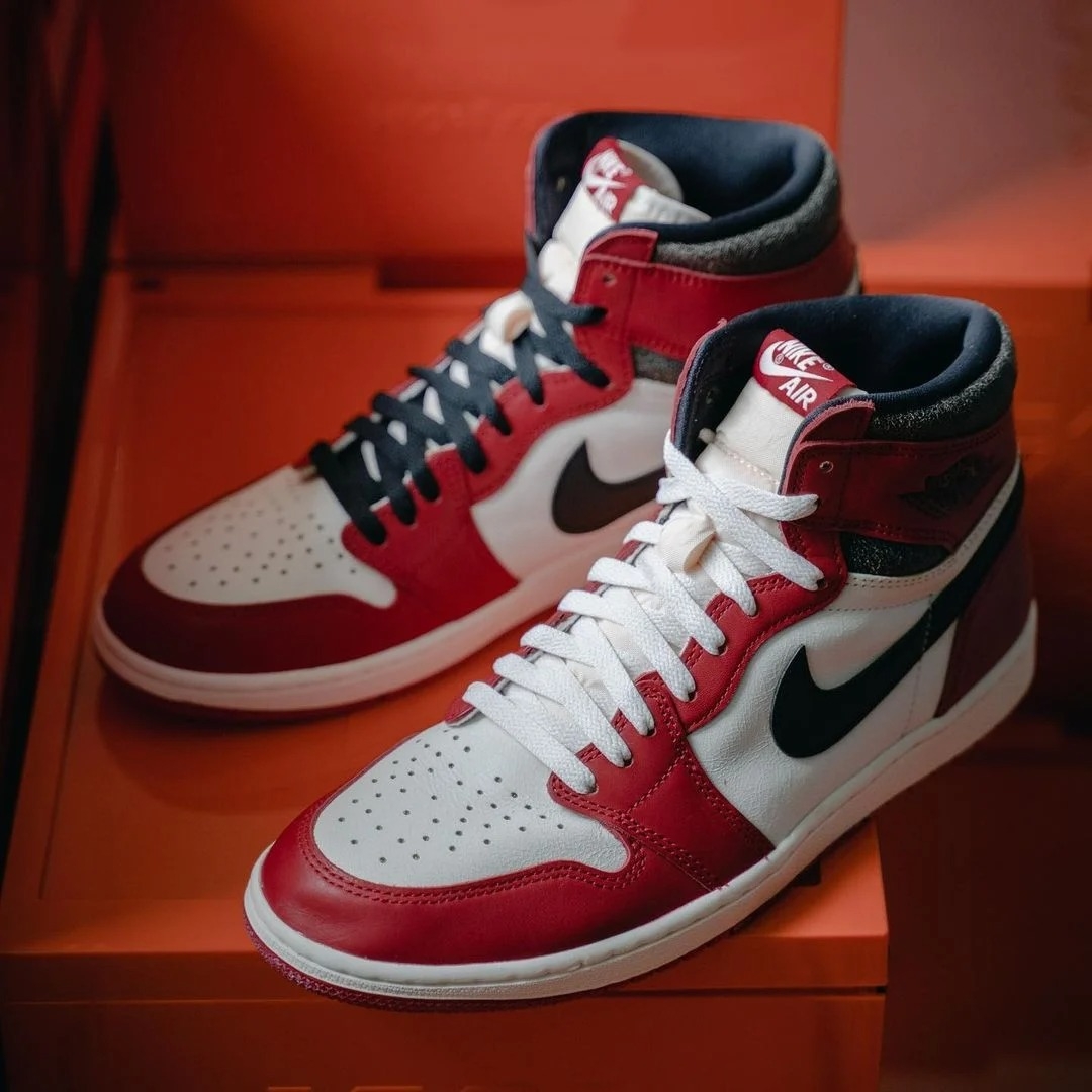 Air Jordan 1 Retro High OG "Lost and Found" 發霉