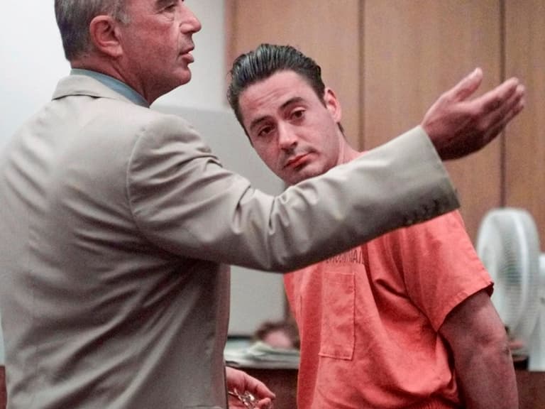 小勞勃道尼 Robert Downey Jr. 回歸漫威飾演「末日博士」！曾坦承花了 20 年才戒掉毒癮！