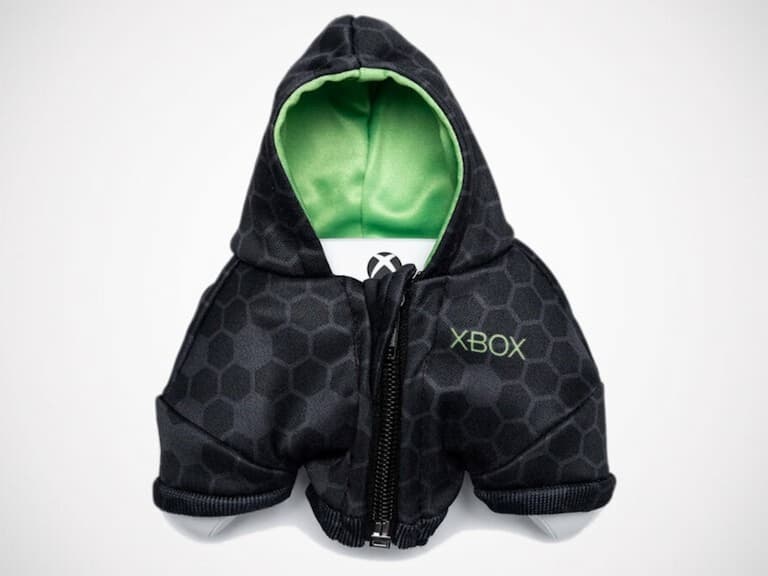 微軟推出 「Xbox 手把專用連帽外套」 ,幫你心愛的電動加件衣服!