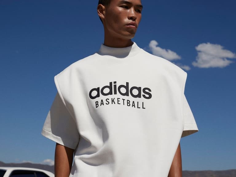 adidas Basketball 第一章節系列正式登台,極簡風範像極了 FOG Essentials!