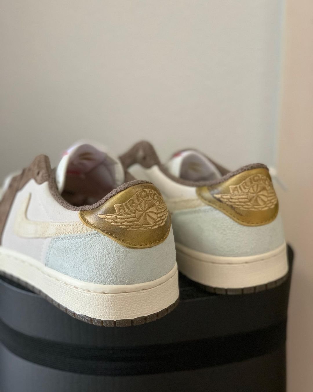 Air Jordan 1 Low OG "Year of the Rabbit"