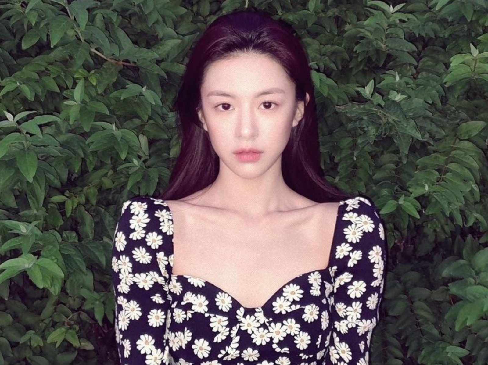 《機智住院醫生生活》高允貞不只是「最美整容範本」！可甜可鹽的百變穿搭技巧也超值得效仿～