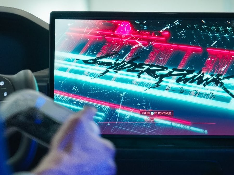 特斯拉 Tesla 宣布在車上能玩 Steam 遊戲，《電馭叛客 2077》、《艾爾登法環》全都登陸！