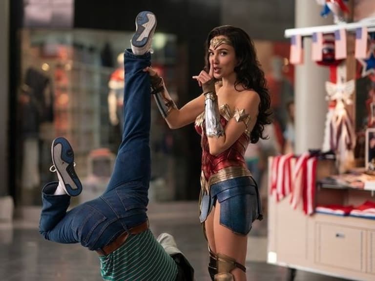 蓋兒加朵 Gal Gadot 駁斥退出《神奇女超人 3》謠言:「我並沒有退出劇組!」