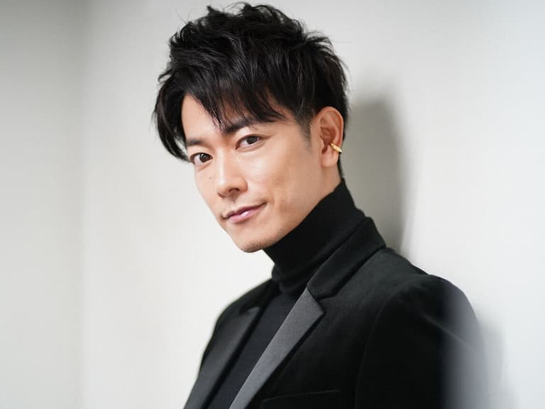 《First Love 初戀》佐藤健＆木戶大聖「日系戀愛感髮型」提案，跟著剪一路帥到 2023 年！