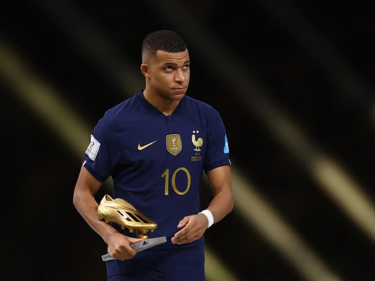 卡達世界盃／姆巴佩 Mbappe 輸球後首度發聲，短短「一句話」吸引千萬球迷朝聖！