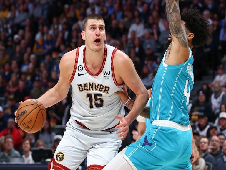 NBA／金塊 Nikola Jokic 爆砍 40+ 大三元創下神紀錄，成為張伯倫後第一人！