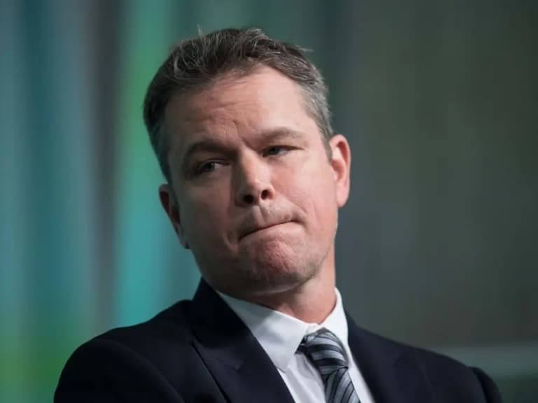 麥特戴蒙 Matt Damon 後悔推掉《阿凡達》戲約錯過 2 億美元!導演詹姆斯卡麥隆 James Cameron 笑喊:「你別再唸了啦!」