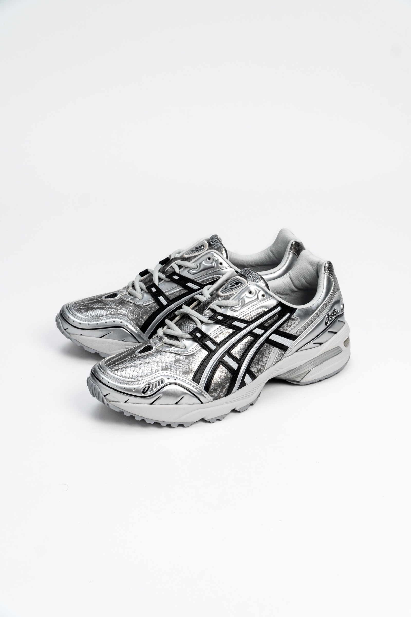 KIKS x ASICS GEL–1090 「蛻變 BRC」