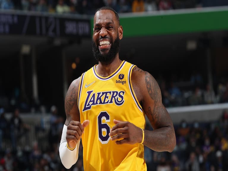 NBA／詹皇 LeBron James 發文故意把「國王隊名」塗改被抓包，網友調侃：有夠中二⋯