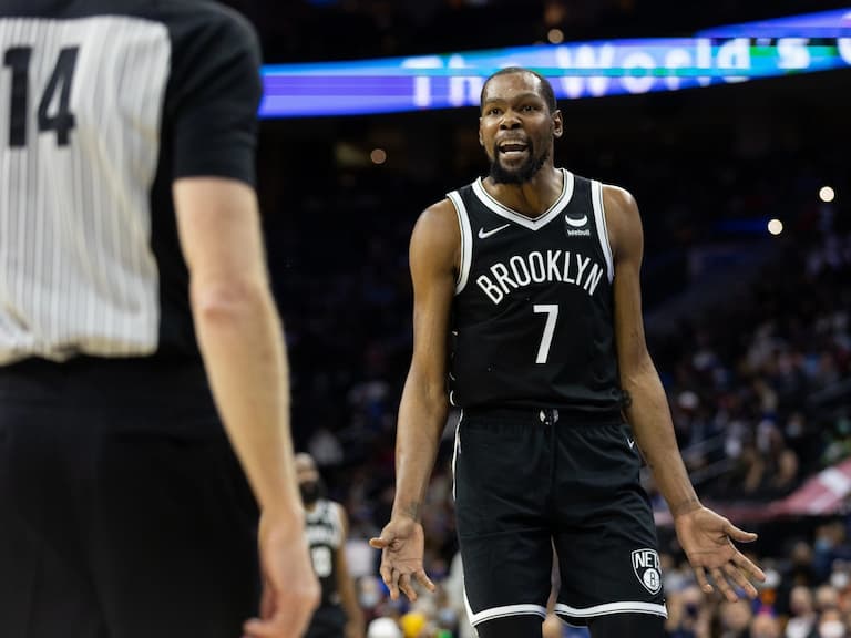 NBA／Kevin Durant 火大開噴聯盟吹判：「我有 7 個技術犯規來於對裁判的大聲說話！」