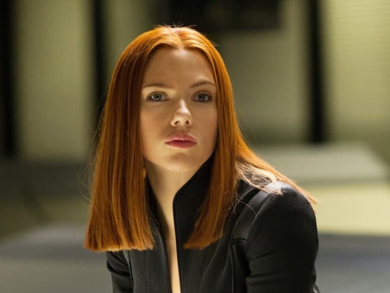 史嘉蕾喬韓森 Scarlett Johansson 自爆聲音太低沉遭人詬病：「許多廣告被拒絕！」