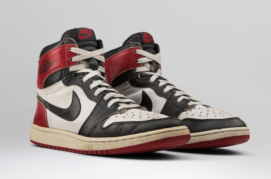 黑頭 Air Jordan 1 High "Black Toe"