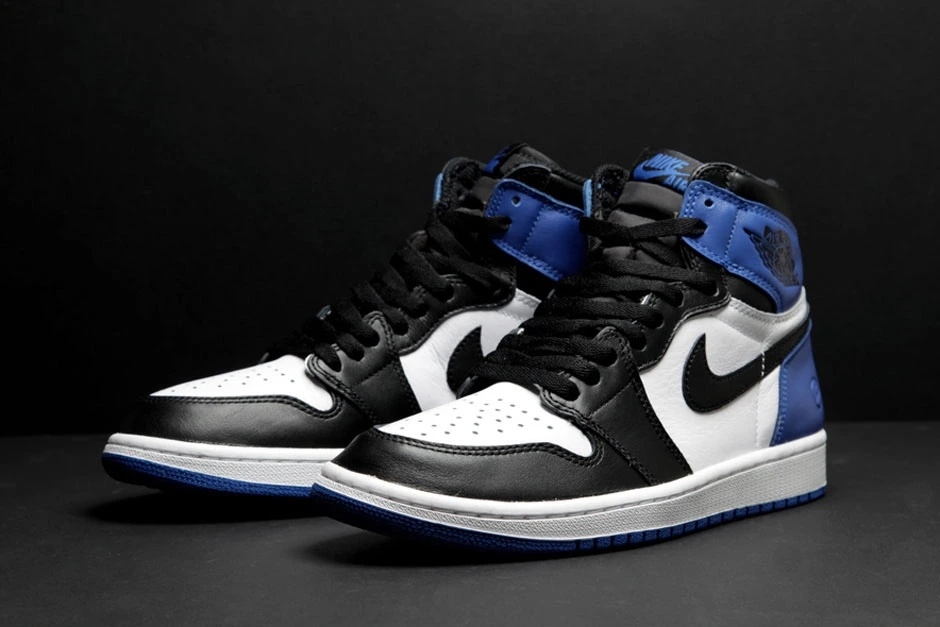 Fragment Design x Air Jordan 1 High