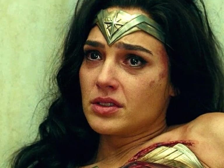 蓋兒加朵 Gal Gadot 《神力女超人 3》擱置不前,改行外送員賺外快?