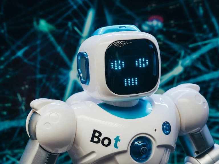 美國新創公司推「AI 律師機器人」,下個月將首度出庭打官司!