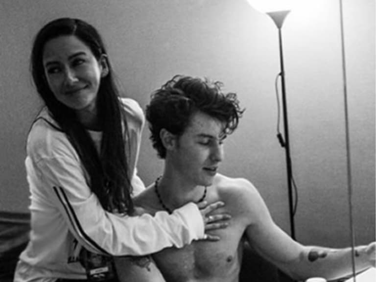 尚恩曼德斯 Shawn Mendes 證實戀情!帶 51 歲女按摩師回家過夜,粉絲崩潰:「我心好痛!」