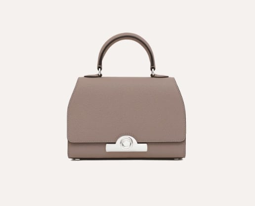 MOYNAT