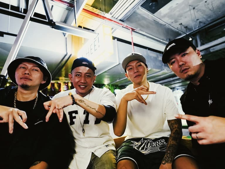瘦子 E.SO、AP 滿人登上《有夠難約 》台灣饒舌節目,上演「世紀大和解」戲碼!