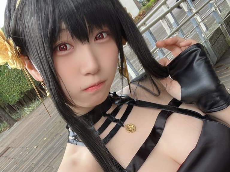 伊織萌（伊織もえ）必知 5 件事！日本神級 Coser 撞臉李珠珢再掀話題！【野生抓正妹】