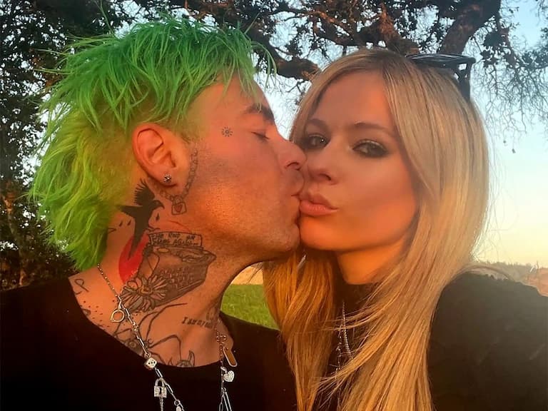 艾薇兒 Avril Lavigne 訂婚不到一年被爆分手未婚夫，甚至迅速交饒舌圈大咖新歡 Tyga！？
