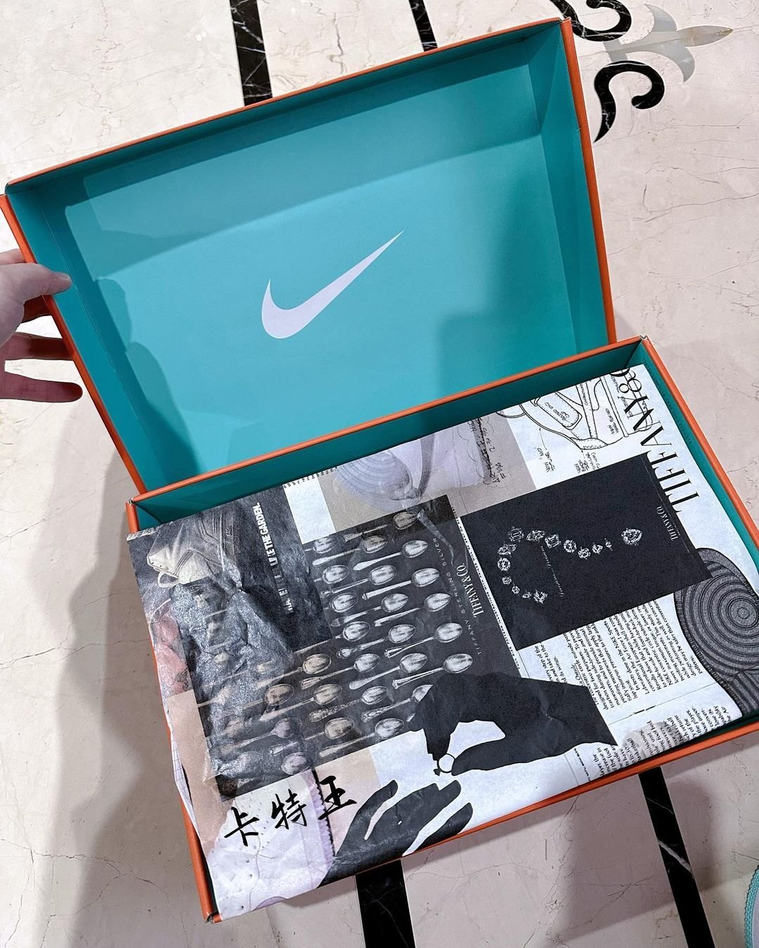 Tiffany & Co. x Nike Air Force 1 疑似第二款配色曝光！